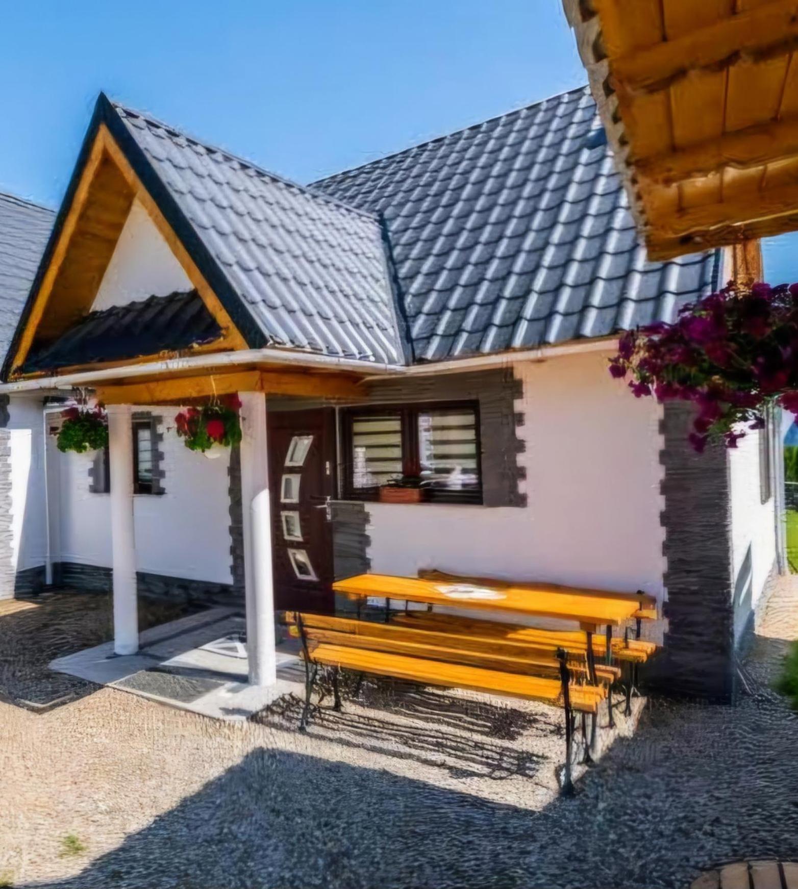 Amico Appartement Groń Buitenkant foto